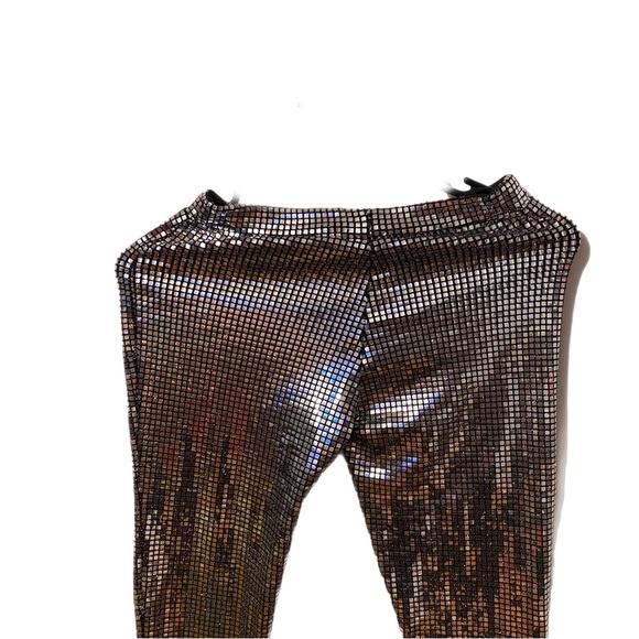 ASOS DESIGN Curve chainmail sequin slim flare pant in silver 6 petite - Picture 6 of 8